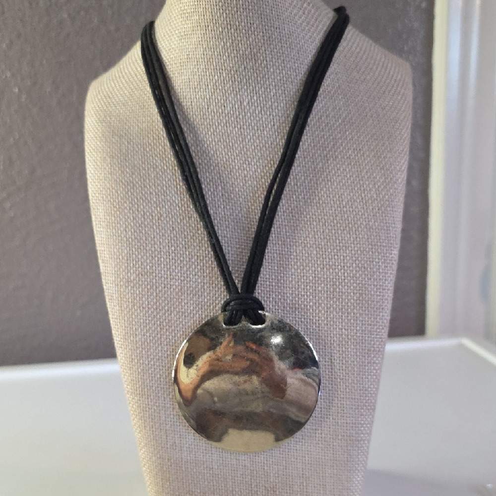 Vintage St. Thomas Gold-toned Pendant Necklace